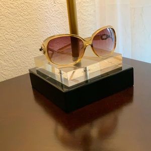 Women’s sunglasses